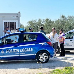 Blitz della Polizia Locale, sequestrati casolari e camper a luci rosse