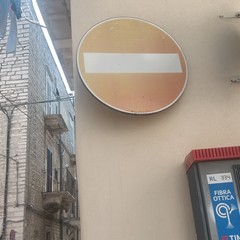 Divieto di accesso, via Vittorio Veneto