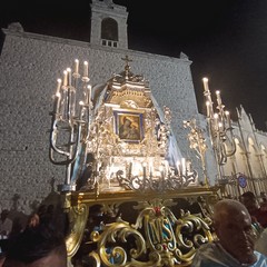 Arrivata a Terlizzi in processione l’icona di Maria Santissima di Sovereto