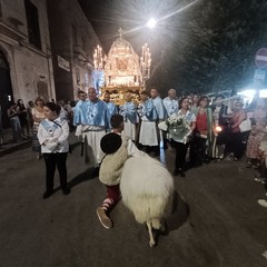 Arrivata a Terlizzi in processione l’icona di Maria Santissima di Sovereto