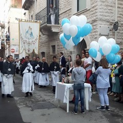 Madonna del Rosario in processione
