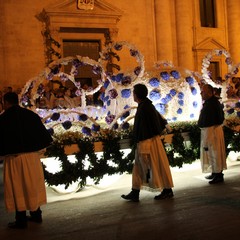 PROCESSIONE CON IL CARRO FLOREALE JPG