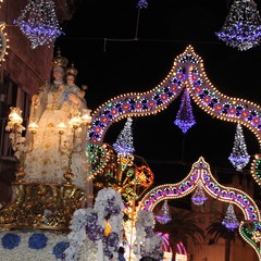 PROCESSIONE CON IL CARRO FLOREALE JPG