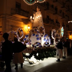 PROCESSIONE CON IL CARRO FLOREALE JPG