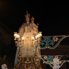 PROCESSIONE CON IL CARRO FLOREALE JPG