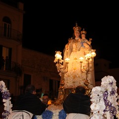 PROCESSIONE CON IL CARRO FLOREALE JPG