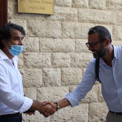 Raffaele Fitto firma la candidatura a Presidente della Regione Puglia Terlizzi JPG