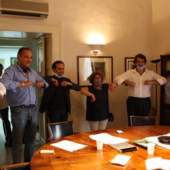 Raffaele Fitto firma la candidatura a Presidente della Regione Puglia Terlizzi JPG
