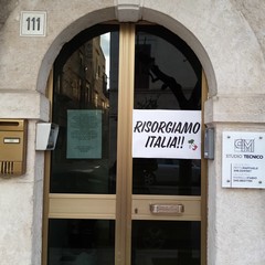 Risorgiamo italia flash mob