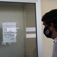 Visita di Fitto all ospedale M Sarcone JPG