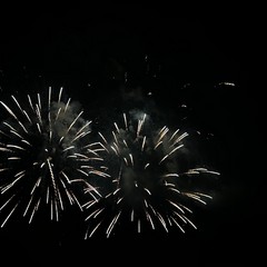 Fuochi, applausi e meraviglia