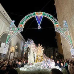 “Ascensio in rosis”