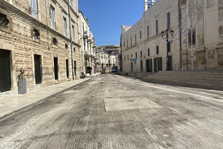 Piano strade - lavori su via Sarcone