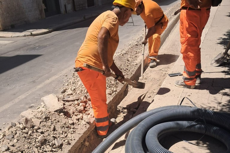 Lavori rete elettrica Terlizzi