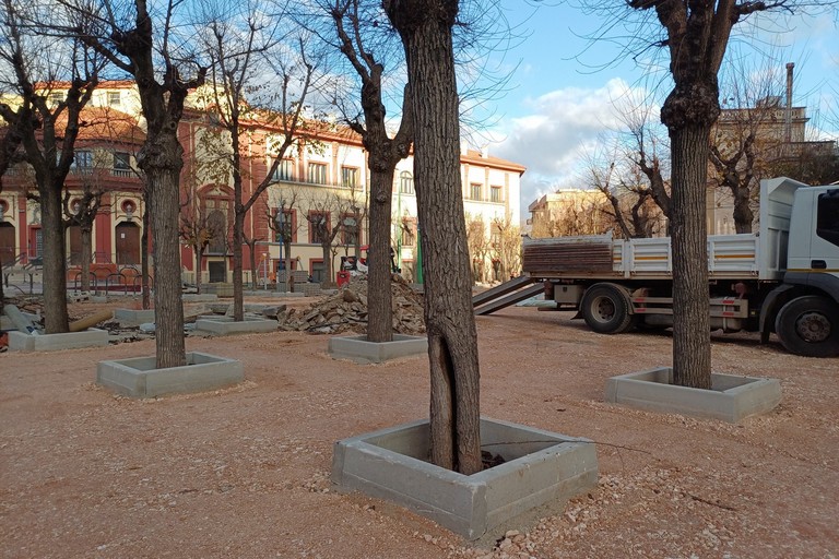 Lavori in piazzetta Amendolagine. <span>Foto Legambiente Terlizzi </span>