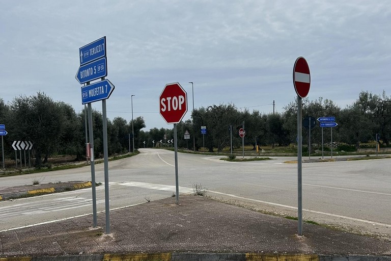 Intersezione sp 55 e sp 107. <span>Foto Vito D'Alessandro </span>