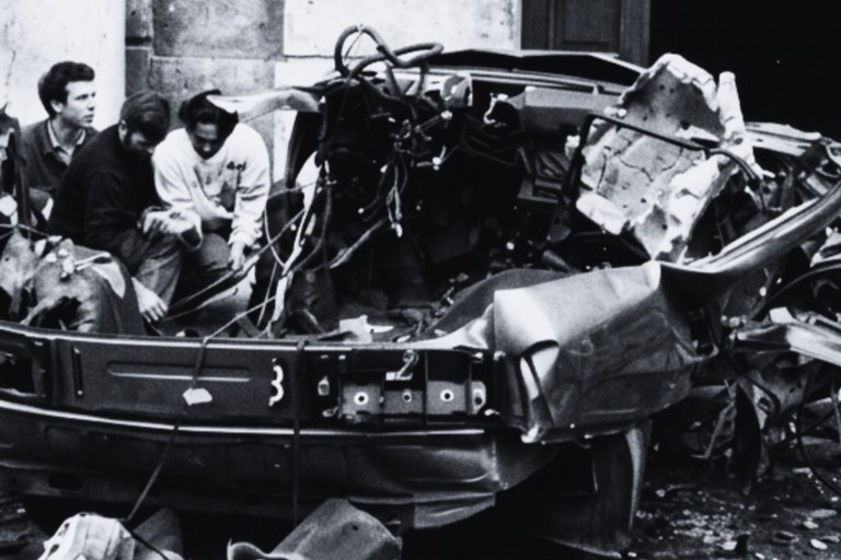 Attentato a Palazzo di Città. <span>Foto Comune di Terlizzi</span>