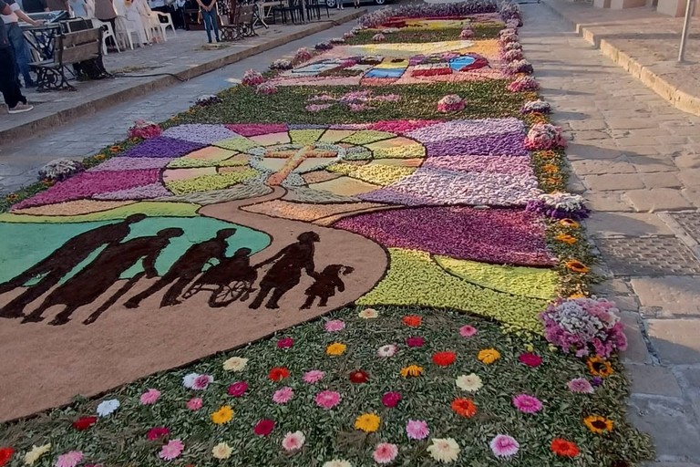 Infiorata Alliste. <span>Foto Comune di Terlizzi</span>