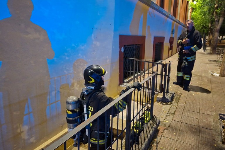 Vigili del Fuoco in azione. <span>Foto Staff sindaco </span>