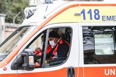 Petardo gli esplode in mano a Terlizzi: ferito 11enne all'uscita da scuola