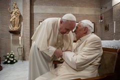 Ratzinger ammalato, diocesi in preghiera