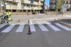 A Terlizzi in corso i lavori di rifacimento della segnaletica stradale - FOTO