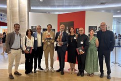 Festa Maggiore, inaugurata la mostra fotografica di Maria Pansini all'aeroporto di Bari