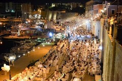 "Bisceglie en Blanc": torna la cena più elegante della Puglia