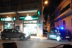 Rapina ieri sera alla farmacia Leone