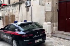 Da Terlizzi a Monopoli per spacciare: arrestato e rimesso in libertà