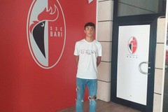 Paolo D'Elia firma per il Bari