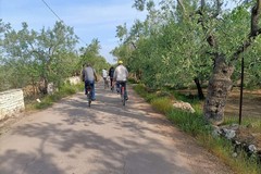 Sotto il sole della prima domenica di maggio è tornata 'Vivila in bici'