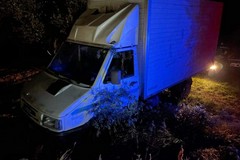 Ladri intercettati sulla Terlizzi-Mariotto su un furgone rubato: in fuga