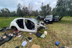 Recuperate altre tre autovetture cannibalizzate: un business senza fine