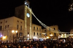 Ultima serata per il Villaggio di Natale in piazza Cavour