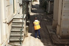 Il sindaco: «Terlizzi è zona bianca». Sanificato il cimitero