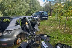 Ritrovate due auto rubate: i furti denunciati a Terlizzi e Ruvo di Puglia