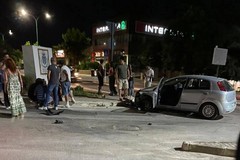 Incidente nella notte, scontro tra un Suv e una Fiat Grande Punto