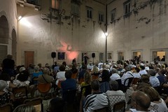 Tre Lucio, la musica conquista il Chiostro delle Clarisse