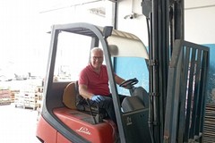 Oltre quarant’anni tra i banchi del mercato, Massimo Da Pisa va in pensione