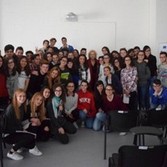 Il Liceo Classico "C. Sylos " ricorda Vittorio Arrigoni
