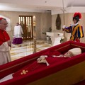 Il Consiglio dei Ministri ha deciso: 5 giorni di lutto nazionale per Papa Francesco
