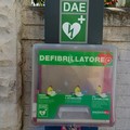 Rubato defibrillatore in piazza Europa a Terlizzi