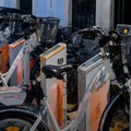 Dieci biciclette a pedalata assistita in Piazza Europa a Terlizzi