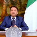 Conte proroga le misure restrittive al 3 maggio e replica a Salvini e Meloni