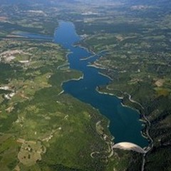 Inquinata l'acqua che bevono i pugliesi?