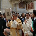 In corso la Santa Messa del Vescovo in Cattedrale. LE FOTO.