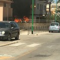 ULTIM'ORA - Auto in fiamme in via Nicola Quercia