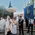 Corpus Domini: messa tra la gente e processione. LE FOTO