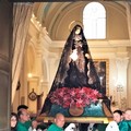 La processione dell'Addolorata a Terlizzi tra fede e pietà popolare (FOTO)